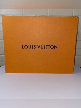 Louis Vuitton XL Box 14.2” x 12.7” x 8” LV Neverfull Size!